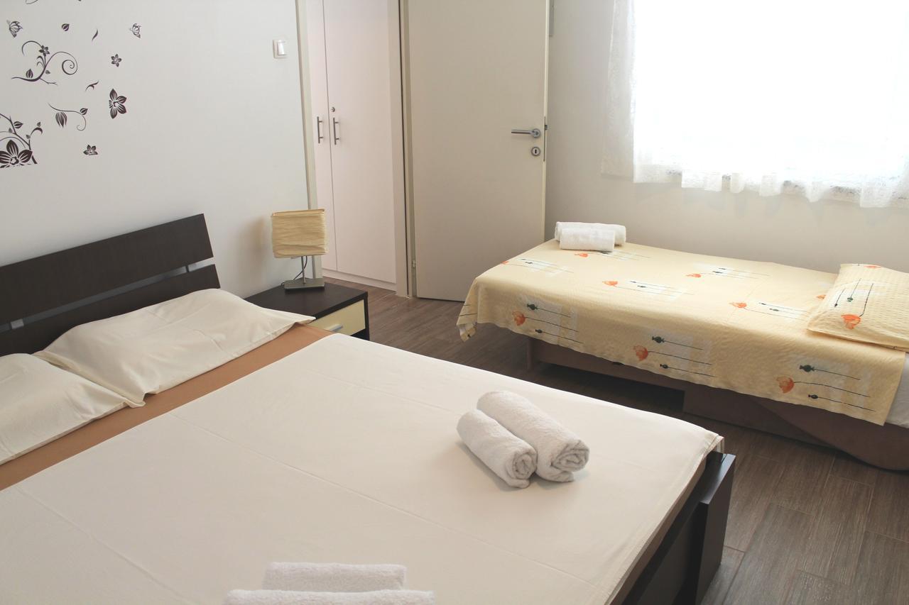 קרק Apartment Maja מראה חיצוני תמונה